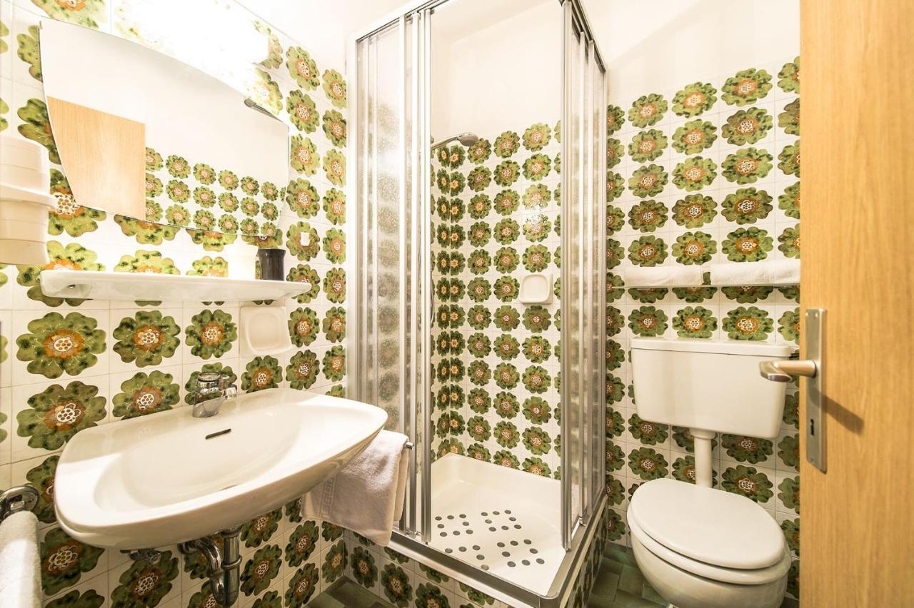 Gasthaus Gasteiger ลากุนโด ภายนอก รูปภาพ