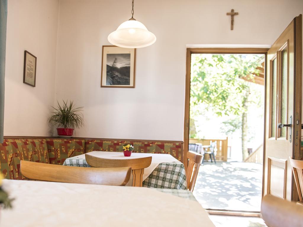 Gasthaus Gasteiger ลากุนโด ภายนอก รูปภาพ